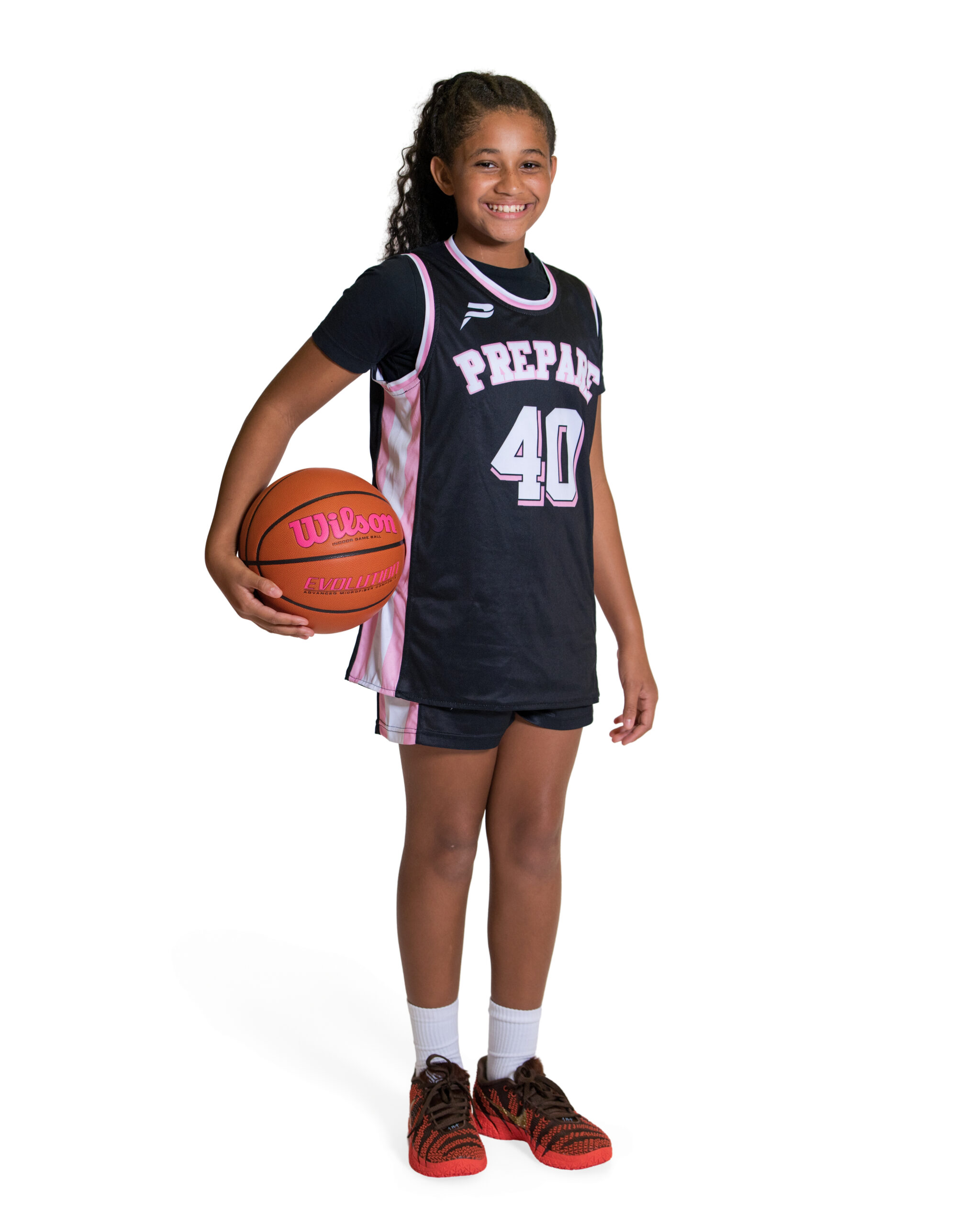 girl utilizing basketball training with Preparation Fitness